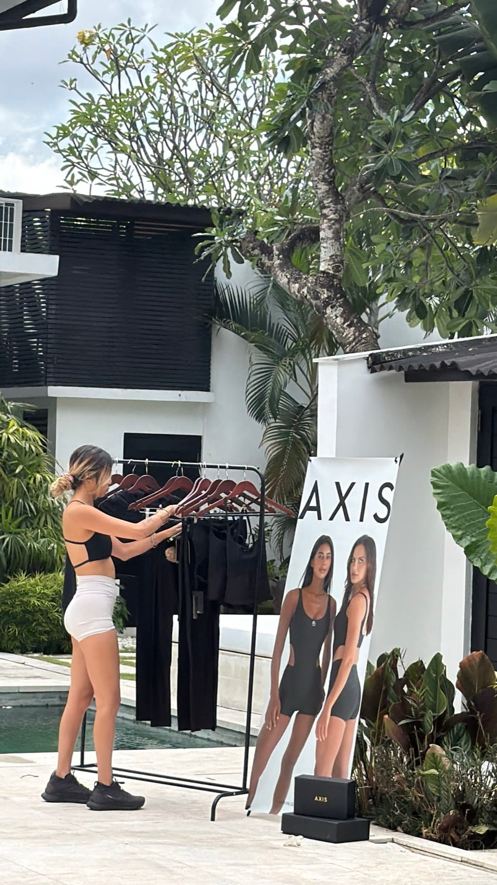 AXIS Ethos × Anaya — 6